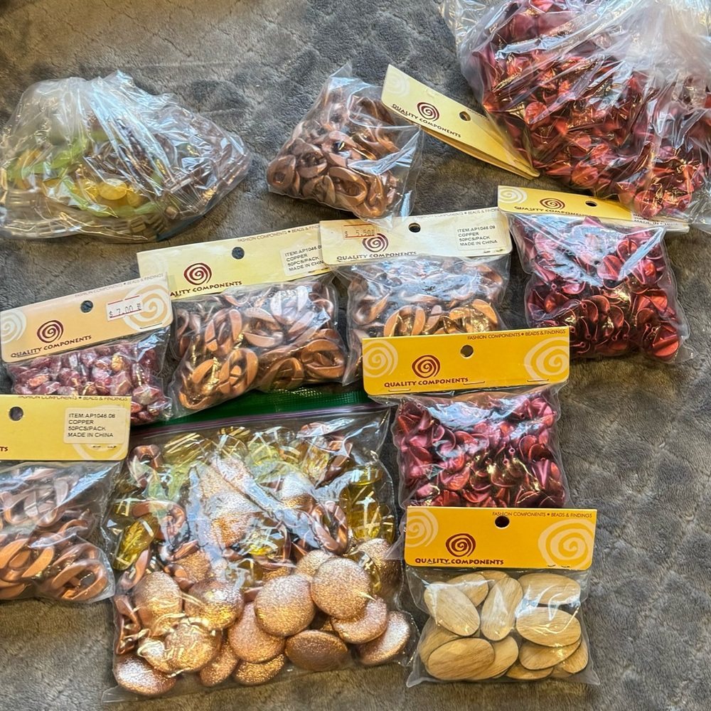 Bulk of vintage beads for crafts